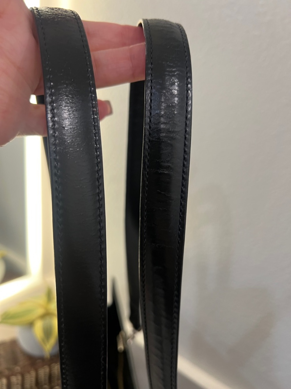 Cartier Panther vintage Leather Shoulder Tote Bag comes w authentic certificate - Picture 7 of 17